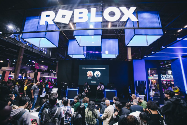Roblox y Twitch se Unen a gamescom latam 2025 con Experiencias Únicas