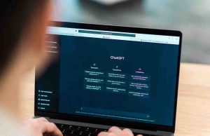 La inteligencia artificial generativa crece en Colombia, pero también los riesgos digitales