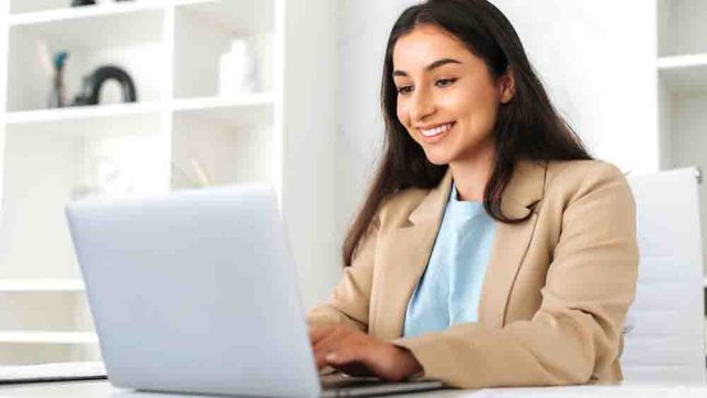 GoDaddy Airo llega a Colombia: inteligencia artificial al servicio de los emprendedores