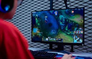 Cómo elegir el mejor monitor: pantalla mate o brillante, la decisión que marcará tu experiencia