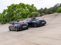MINI celebra 66 años de historia y la entrega del vehículo número 8.000 en Colombia con un gran rally en Bogotá