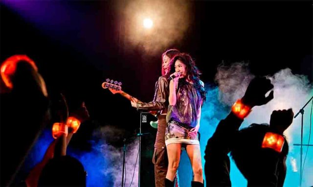 Colombia arranca el año a todo color y tecnología