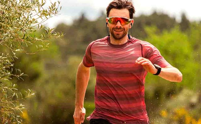 JBL acelera el entrenamiento con una nueva generación de audífonos deportivos