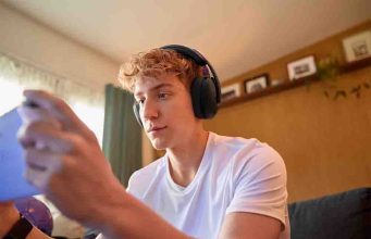 Logitech G apuesta por el juego sin cables con los nuevos G325 inalámbricos