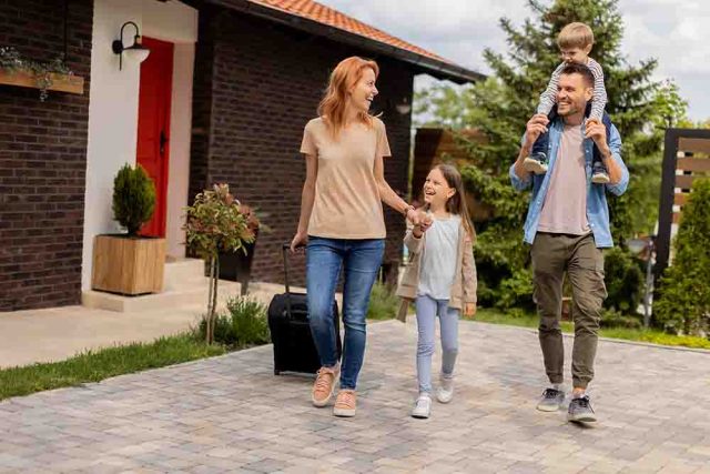 Semana Santa sin preocupaciones: así puedes proteger tu hogar mientras viajas