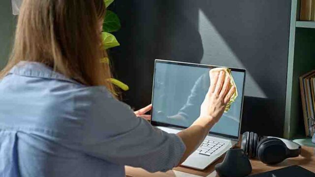 Pantalla impecable: los errores que podrían arruinar tu monitor sin que lo sepas