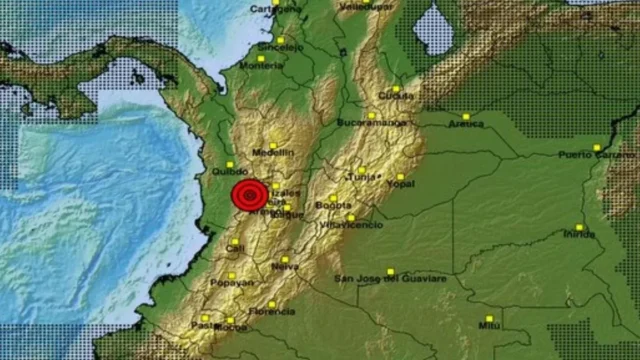Fuerte sismo de magnitud 7,4 sacudió a Colombia: epicentro en Chocó, afectaciones en varias regiones y líneas de ayuda