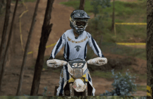 Hito en el motociclismo: Daniella Acosta, piloto de Husqvarna, será la primera mujer colombiana en disputar el Six Days de Enduro