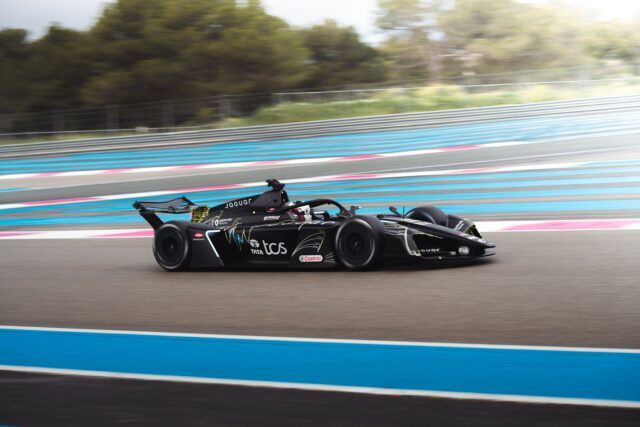 TCS y Jaguar TCS Racing renuevan su alianza multianual: la Inteligencia Artificial impulsará la nueva era GEN4 de la Fórmula E